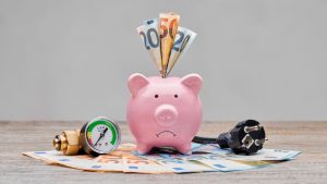 Diferența dintre economisire și investiție: explicație pentru începători